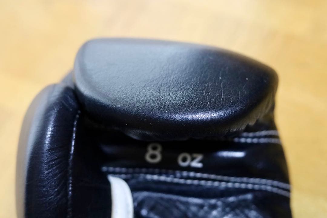 Winning グローブ 8oz 半月使用 美品 トレーニング向け