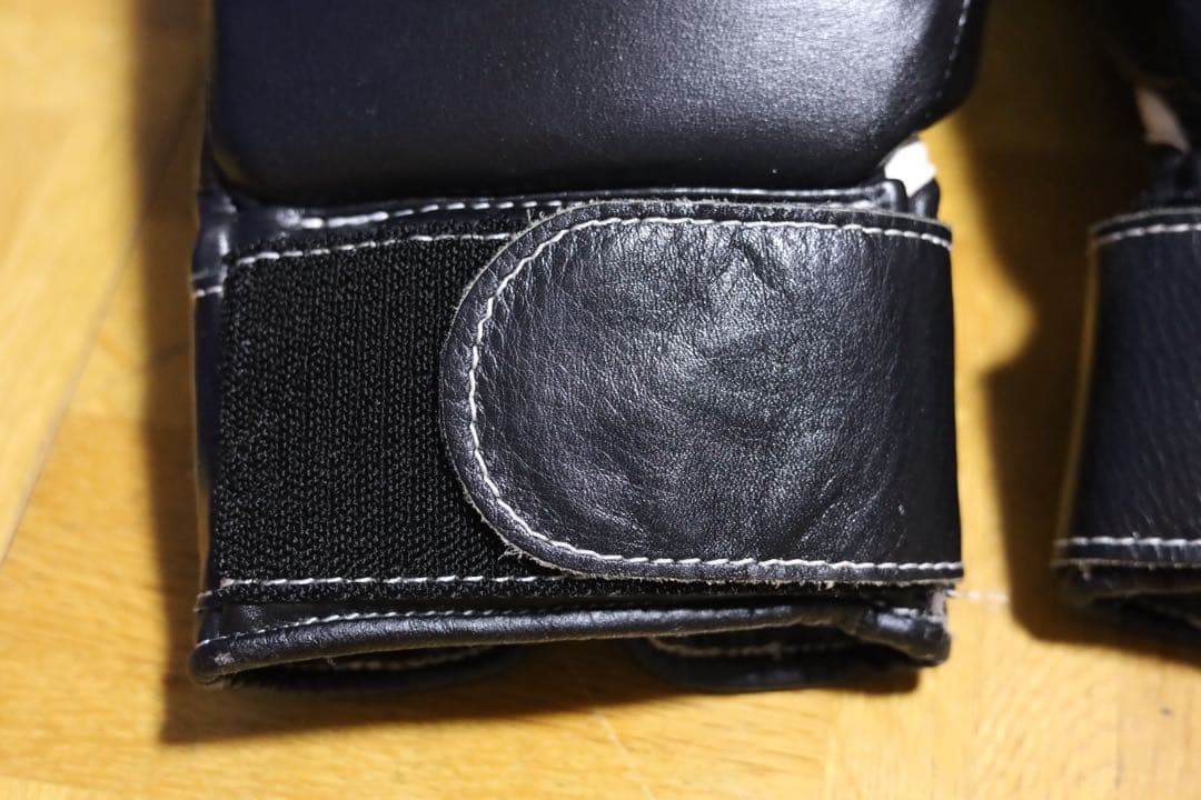 Winning グローブ 8oz 半月使用 美品 トレーニング向け