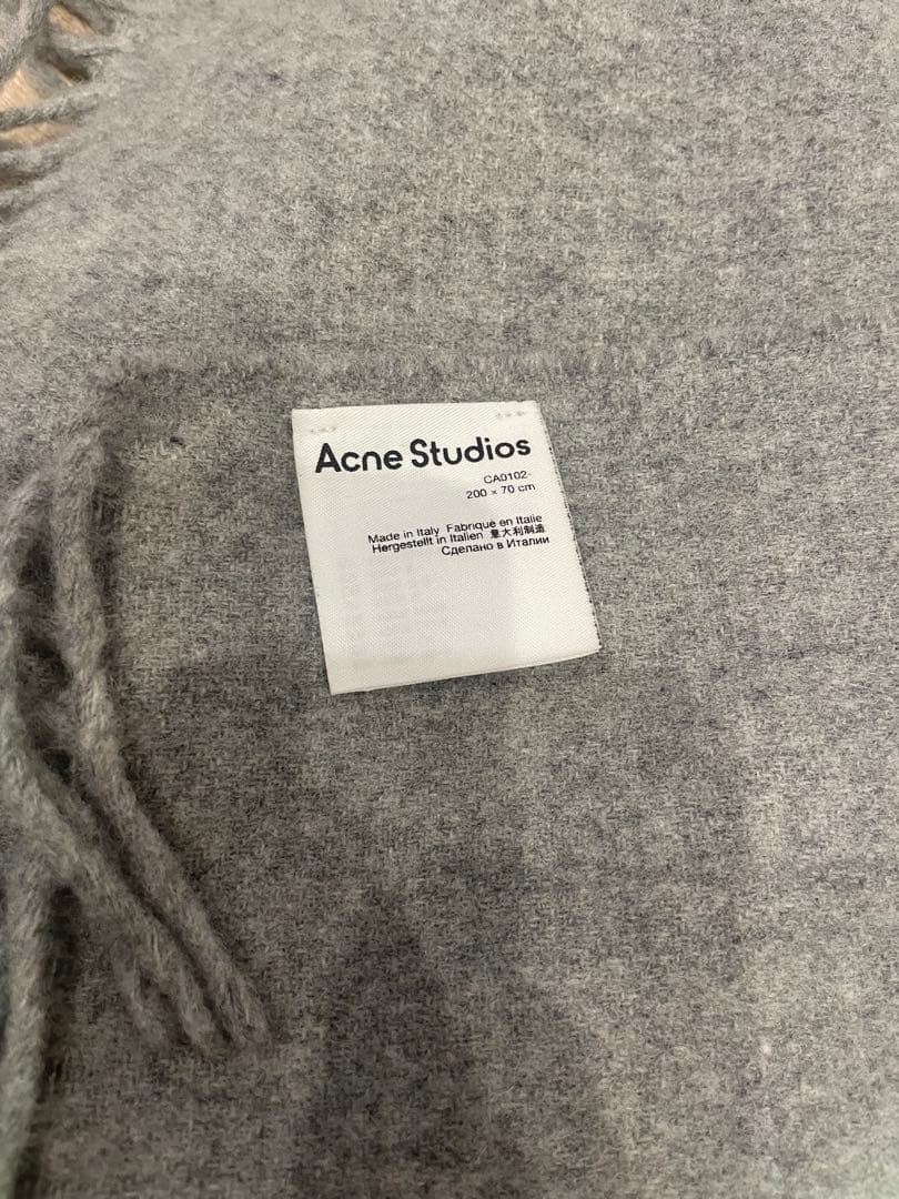 Acne Studios グレー マフラー 100%ウール