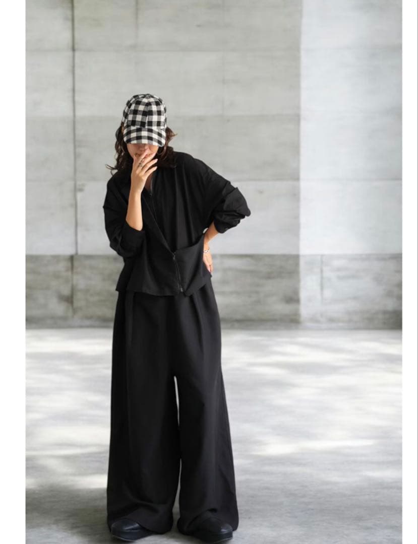 KYO アンティカ　レイヤードデザイン　オールインワン　重ね着風　ブラック