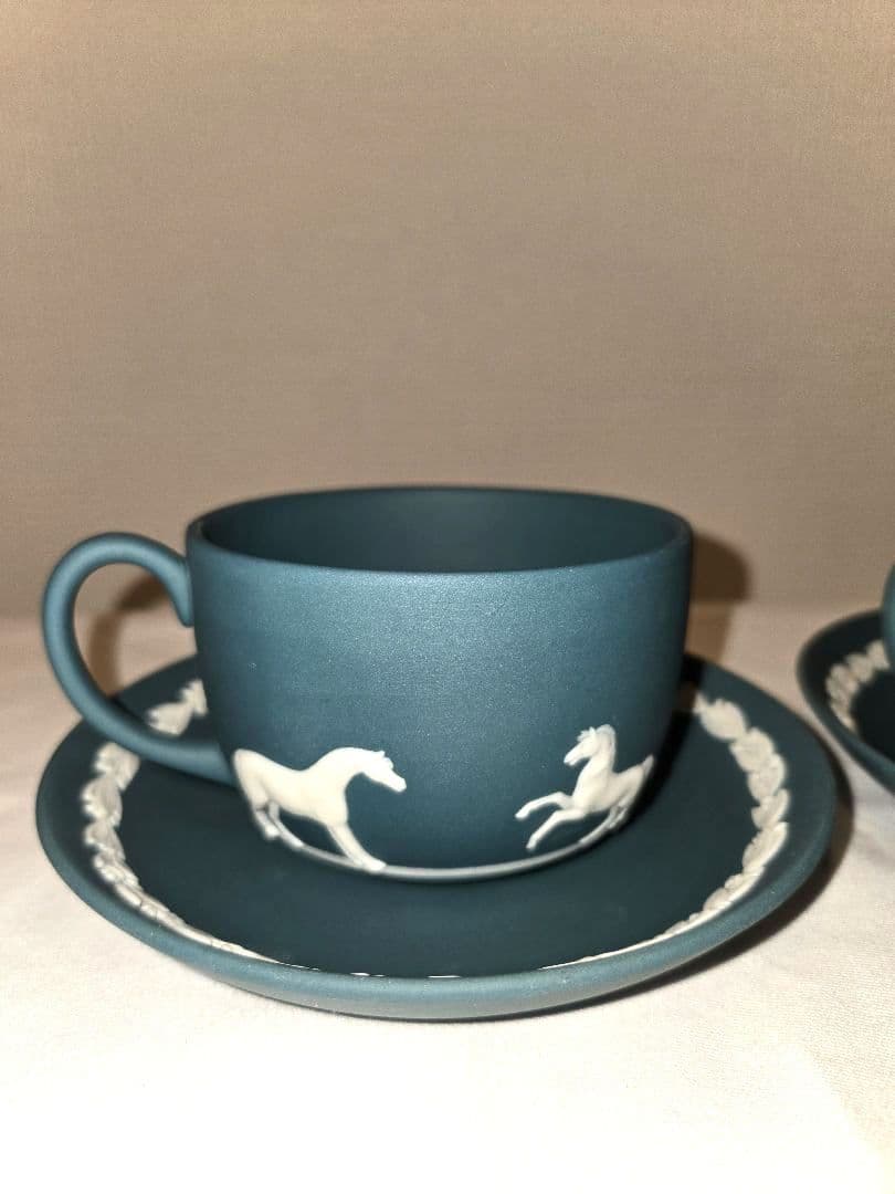 H*o様 希少品 ウェッジウッド ジャスパー カップ&ソーサー 馬 2客