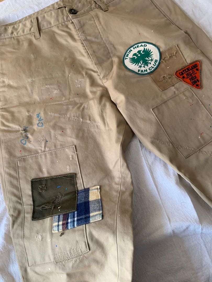 DSQUARED2 パンツ ロングパンツ ダメージ加工 エンブレム メンズ 46