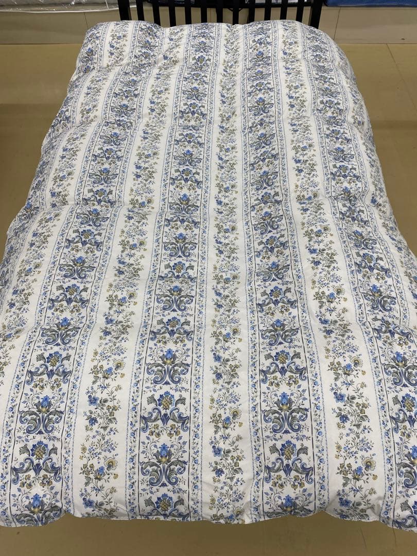 羽毛掛け布団・ホワイトダウン８５%・パワー３５０㎤/g以上・1,2kg・シングル