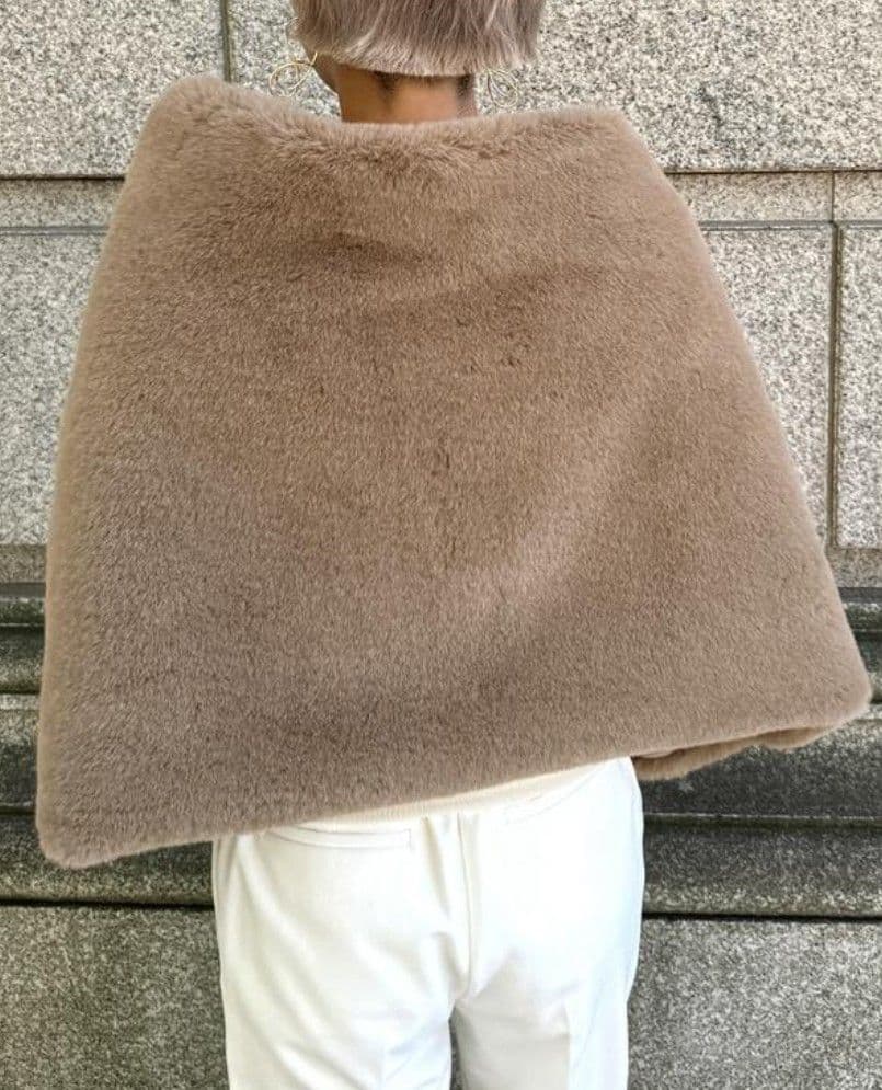 【新品・タグ付き】JENNE リッチボリュームファーケープ