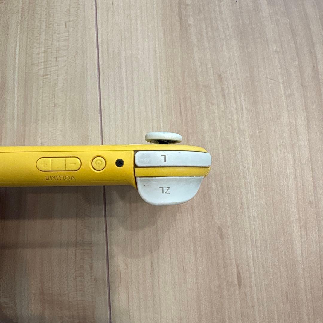 Switch light イエロー　ジャンク