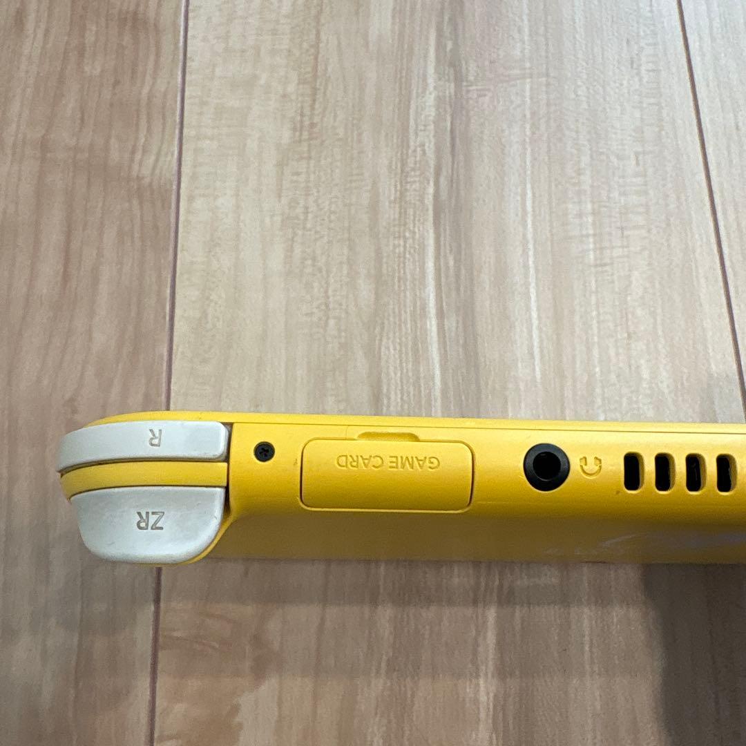 Switch light イエロー　ジャンク