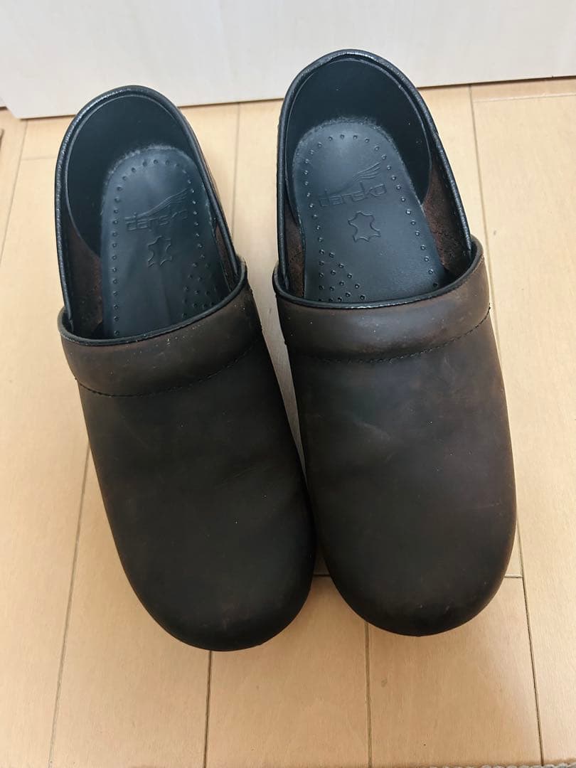 Dansko ブラウン クロッグ 37