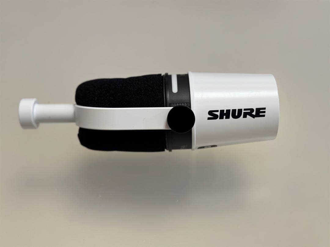 SHURE MV7+ USB/XLR両用ダイナミックマイク ホワイト