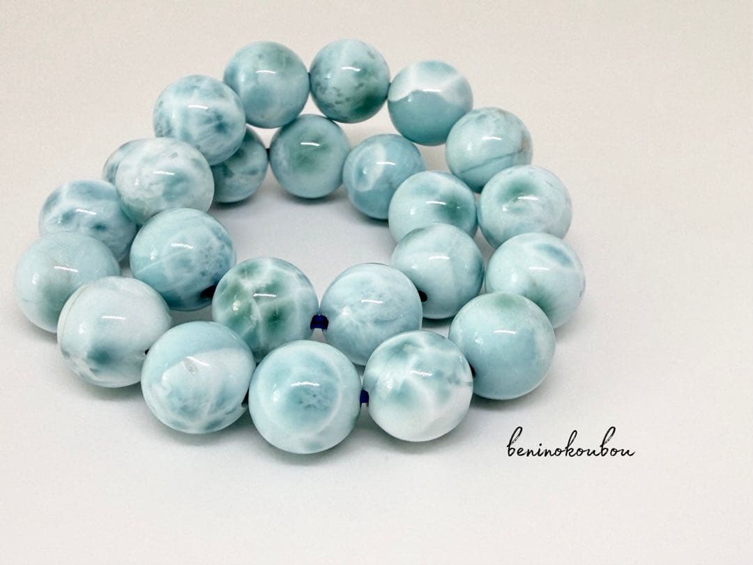 海の静けさを纏う｜高品質ラリマー 天然石ブレスレット