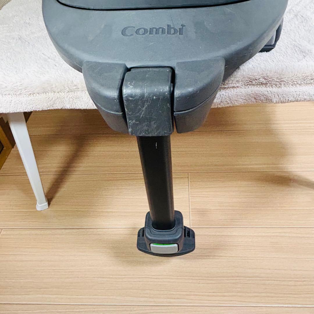【美品】コンビTHE S ISOFIX エッグショックZC-690ザエス