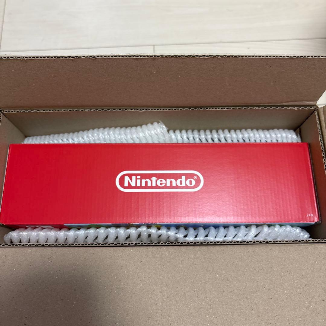 Nintendo Switch あつまれどうぶつの森同梱版 本体