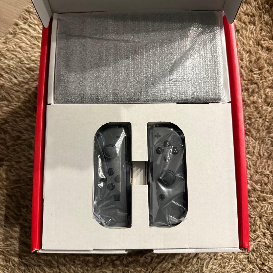 Nintendo Switch 本体 グレー　2023.4.14 発売