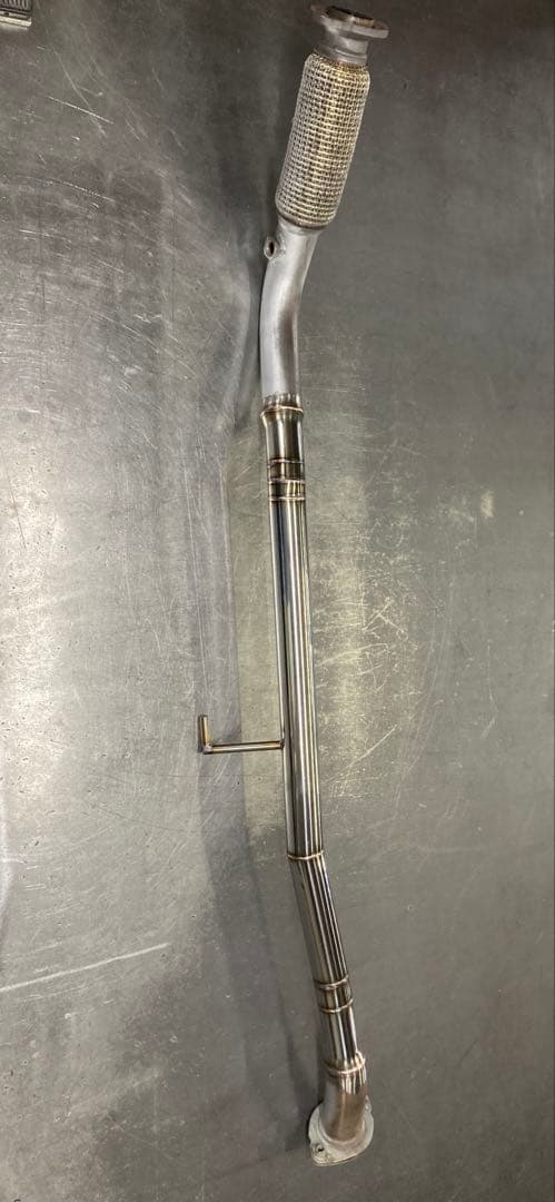 AXVH70フロントパイプ　純正ストレート加工