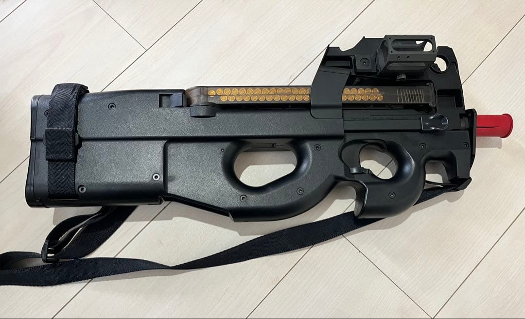 ユ*ー様 東京マルイP90 電動ガン