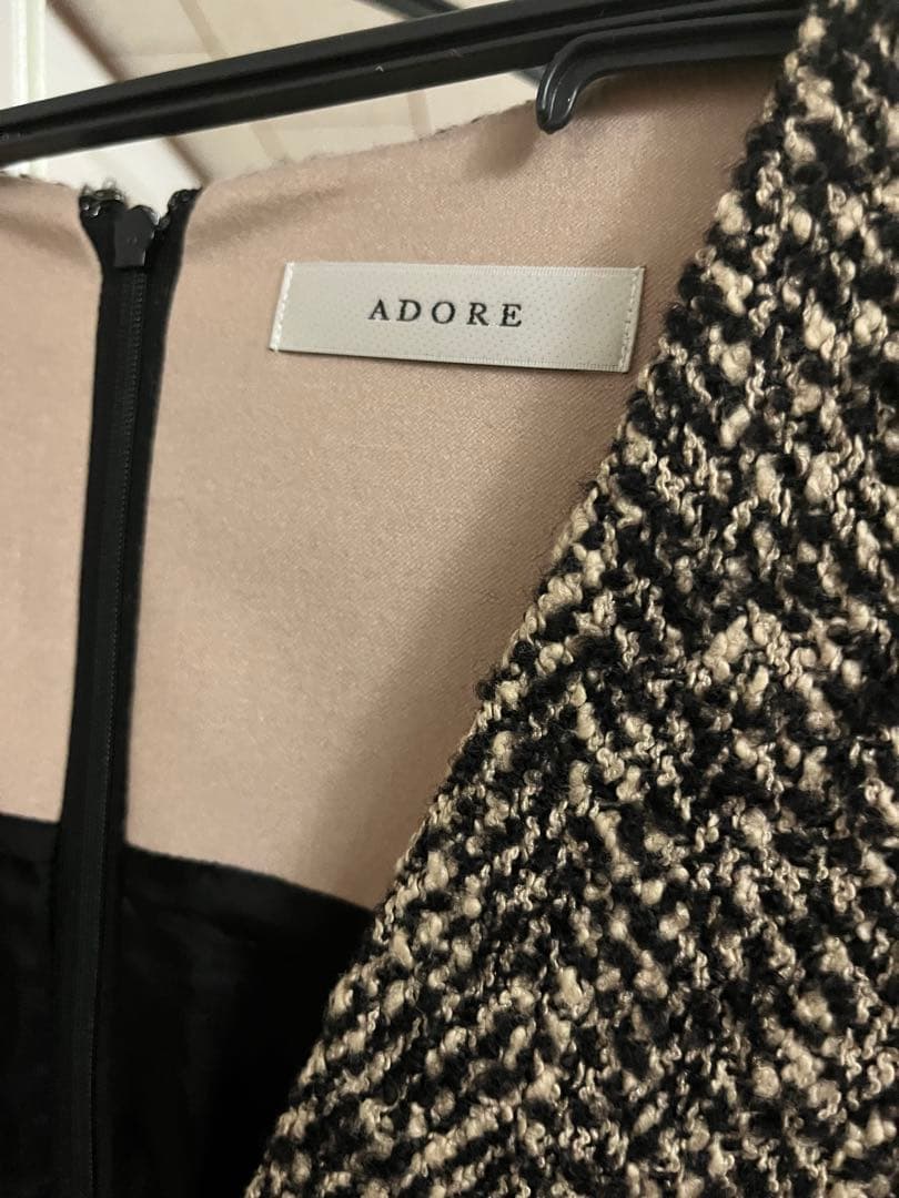 ツイード Vネック ノースリーブ ワンピース