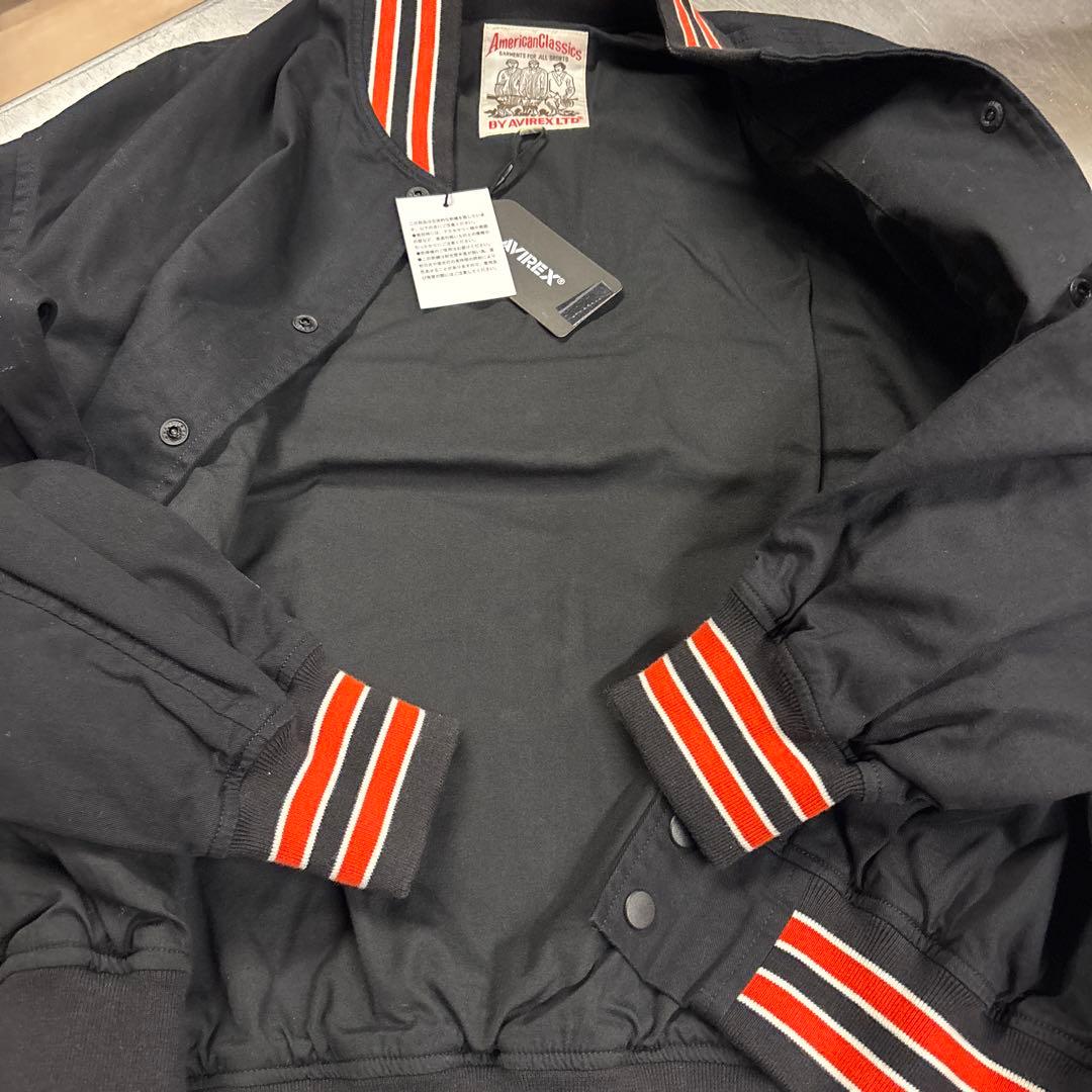【未使用】AVIREX タグ付きブルゾン