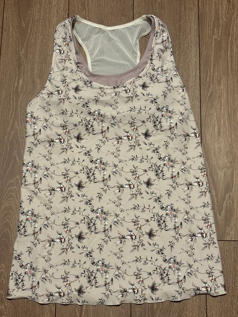 【新品未使用品】ALBOVE リバティプリントレイヤードタンクブラトップス
