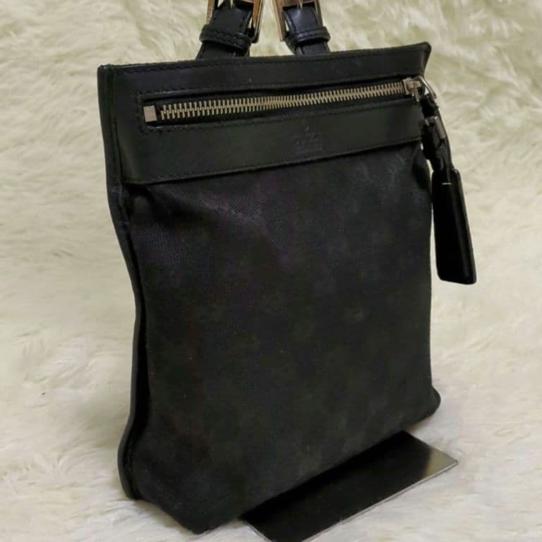 GUCCI GG柄 キャンバス レザー ショルダーバッグ 黒