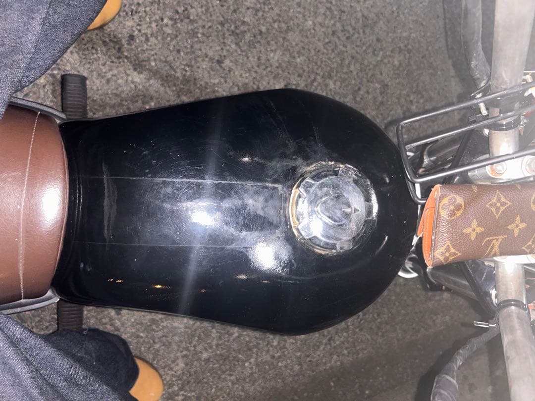 あ　エイプ用　cbx タンクカバー