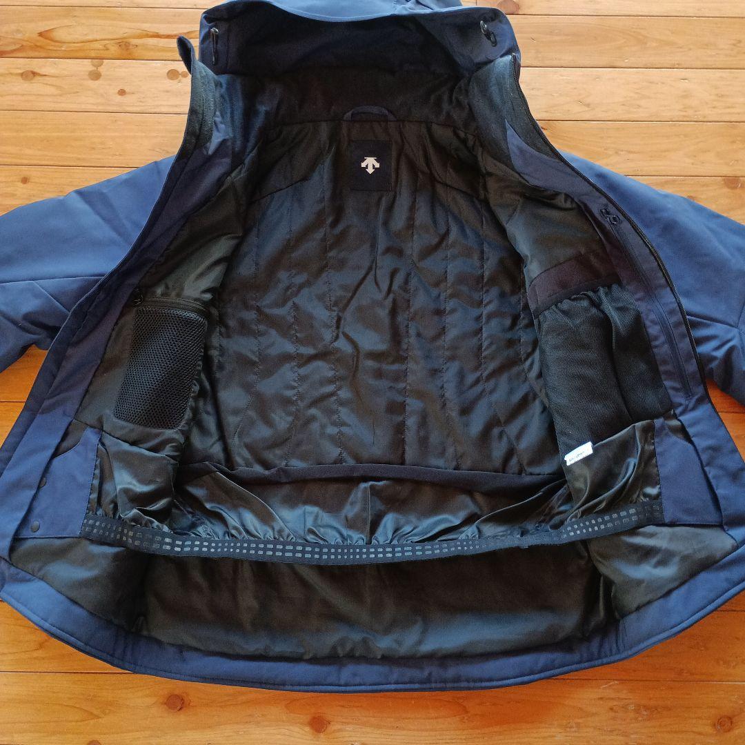 新品！DESCENTE スキーウェア