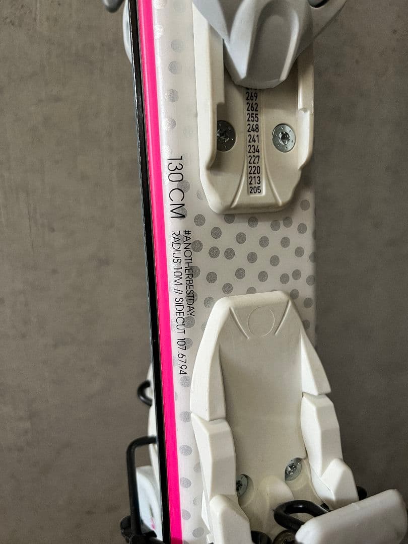 女子　スキー板・ブーツ・ポールセット(靴下おまけ付き)