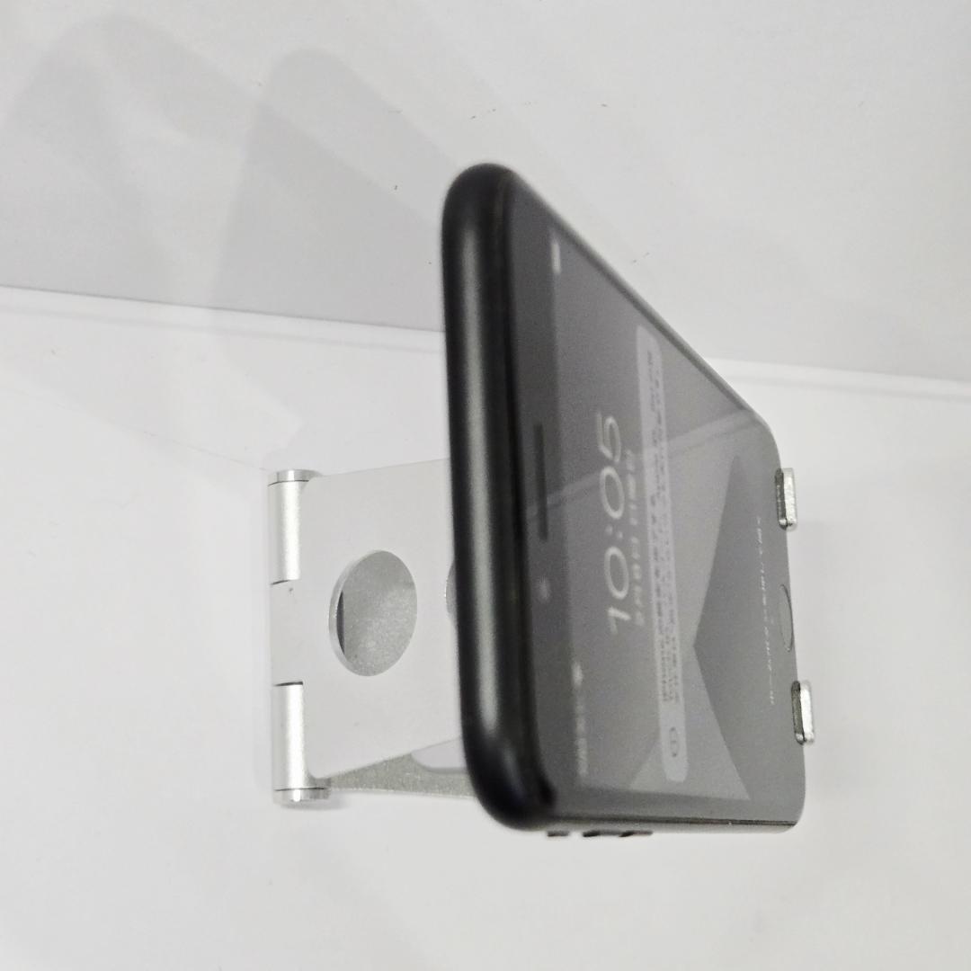 19 iPhone7 ブラック SIMフリー 美品 バッテリー86%