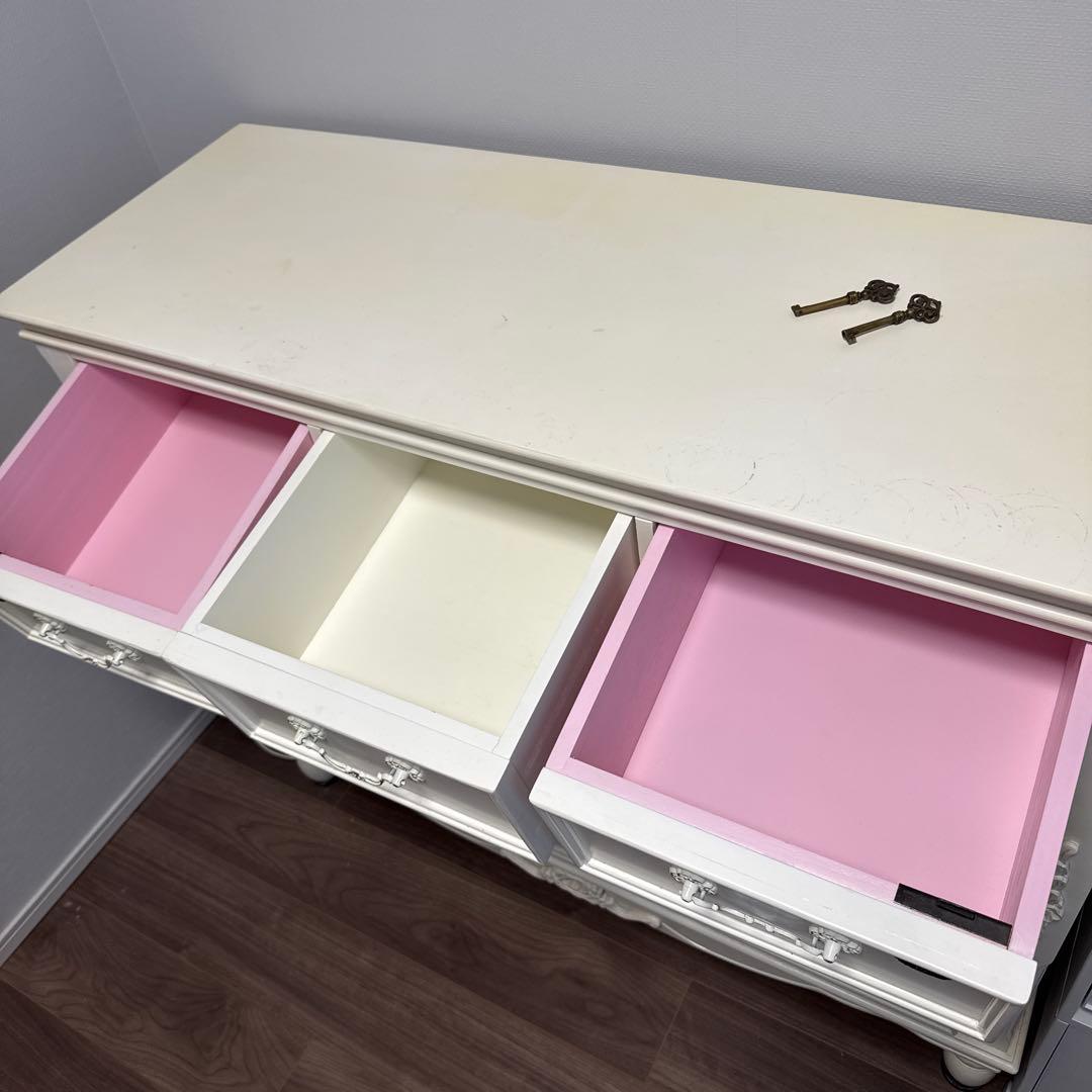 リュバンシュ　チェスト　タンス　ホワイト