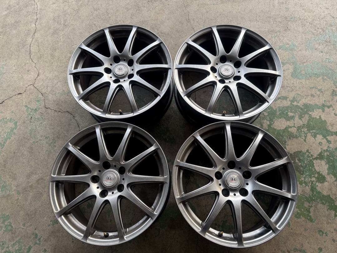 junyaロクサーニスポーツ 17×7J +48 PCD114.3 5穴