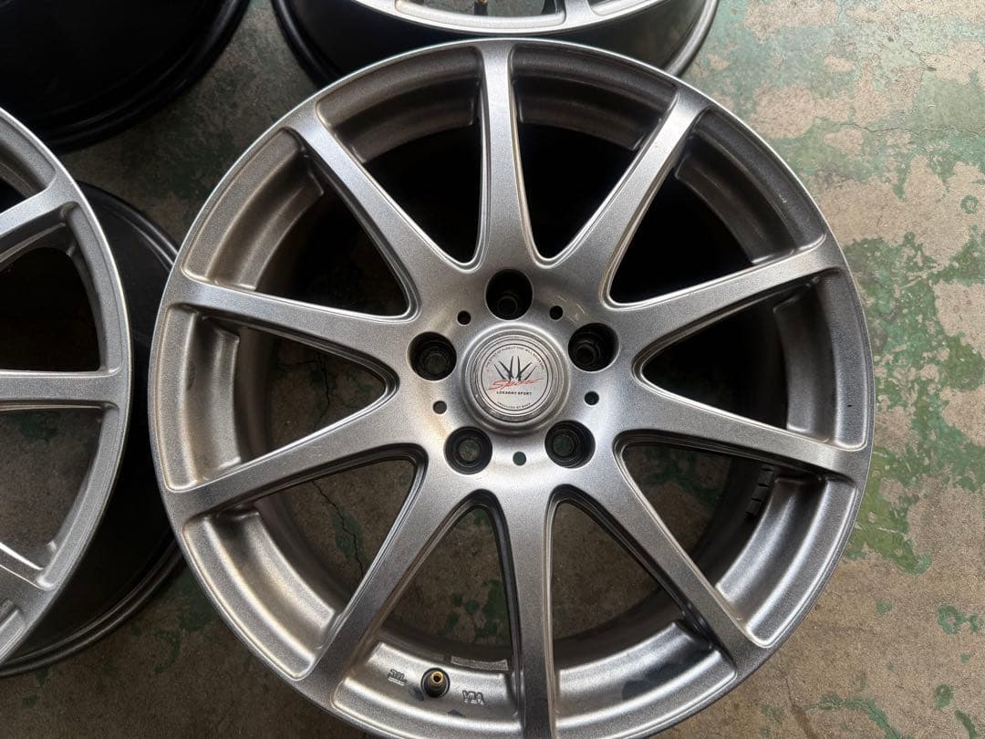 junyaロクサーニスポーツ 17×7J +48 PCD114.3 5穴