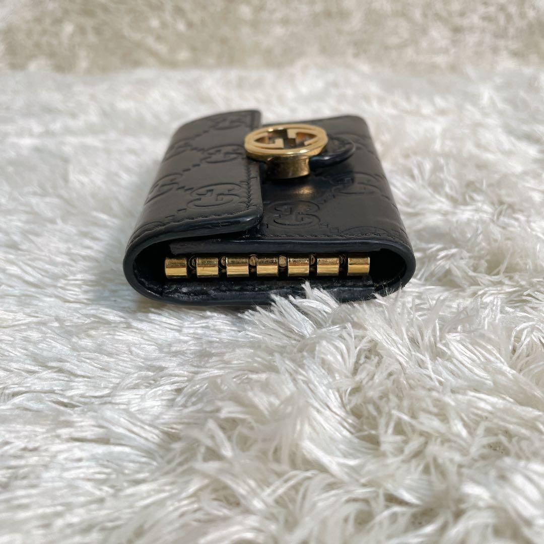 グッチ キーケース 6連 GG インターロッキング ロゴ 型押し レザーブラック