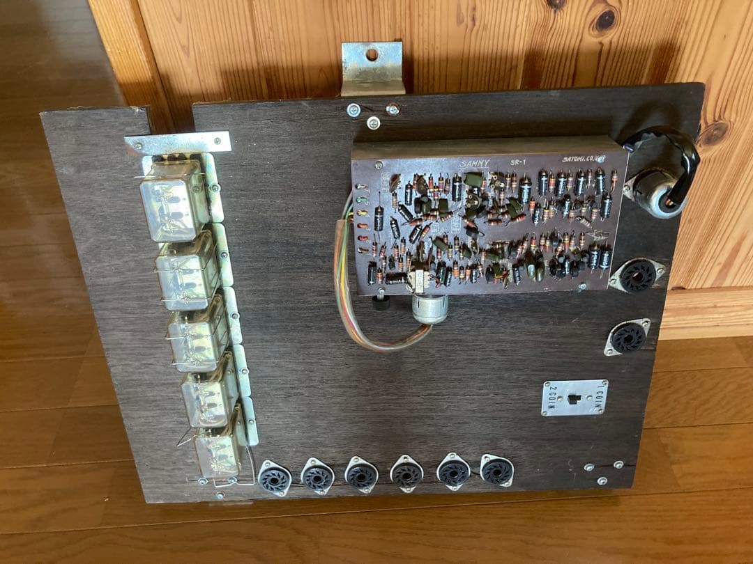 昭和ゲーム機メカ 娯楽室　駄菓子屋ゲーム