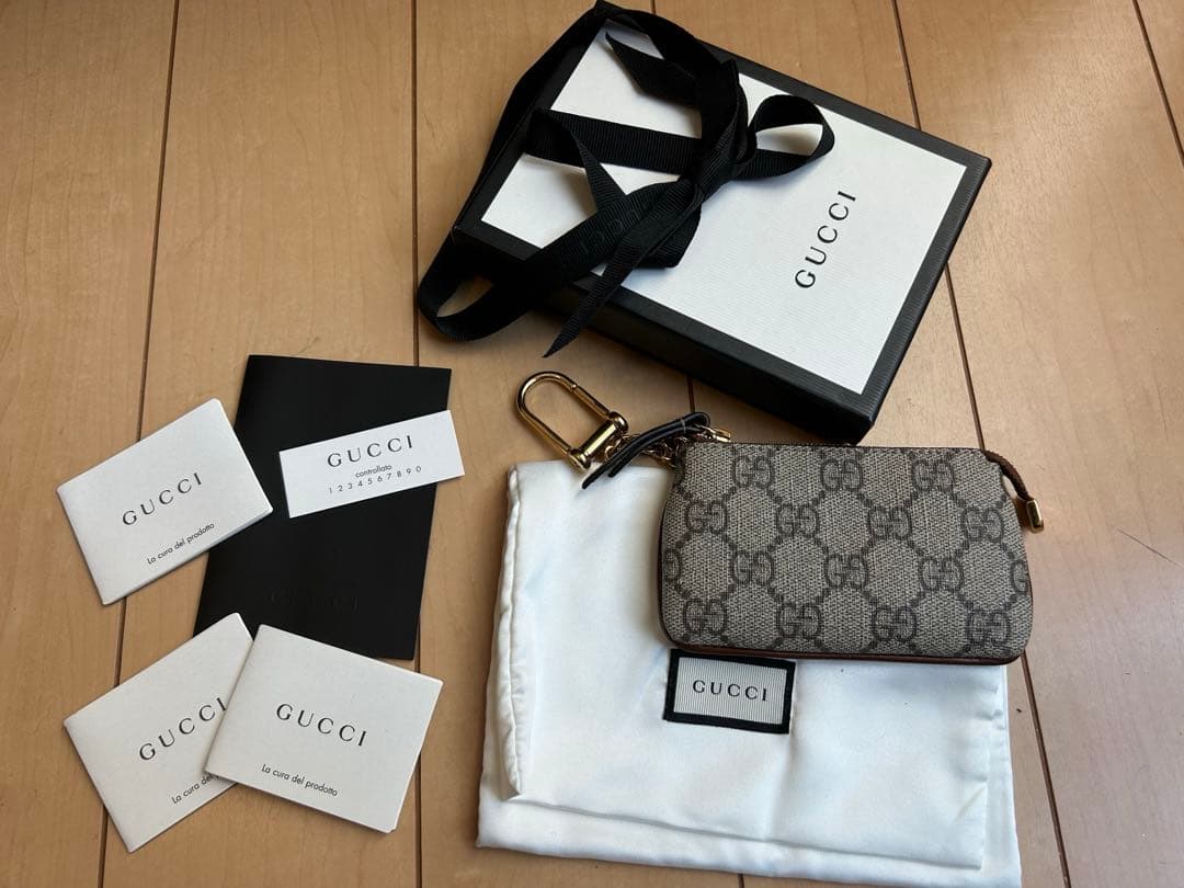 正規品　GUCCI GGパターン キーケース　小銭入れ　新生活に　未使用品