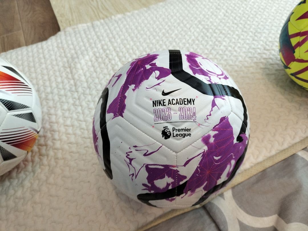 ILYAさん専用　サッカーボール 5号球　5個