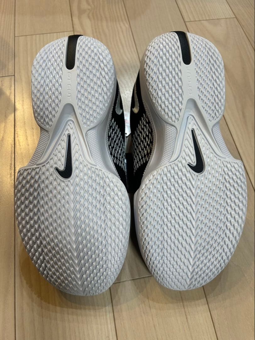 Nike G.T. CUT Academy バスケットシューズ