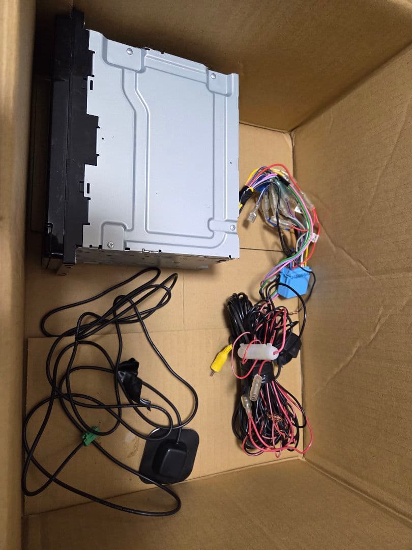 Pioneer AVIC-RW112 カーナビ