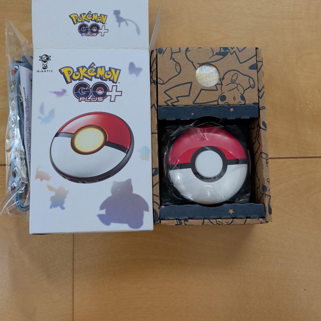 ポケモンGOプラス　Pokemon GO PLUS+　店舗購入特典ストラップ付き