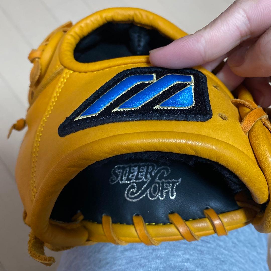 ミズノ軟式グローブ　左投げ