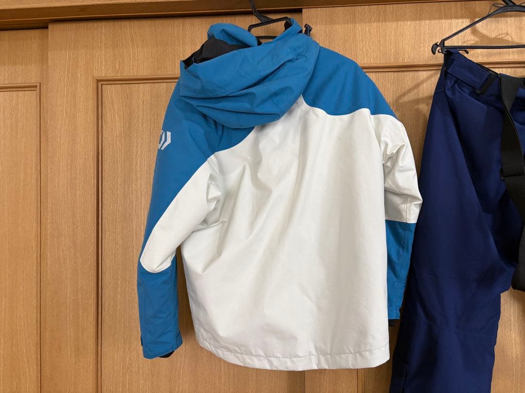 ★☆ ダイワ　ゴアテックス プロダクト ウィンタースーツ DW-1807 美品