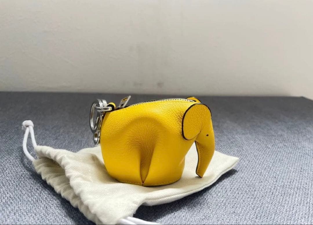 LOEWE エレファント ケース チャーム