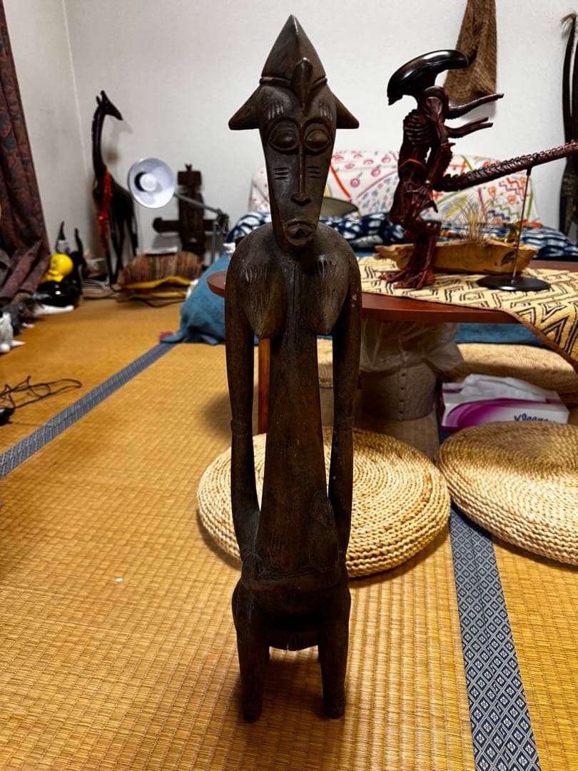 ✴︎更に値下げ！✴︎15000円！✴︎お買い得です！アフリカ 木製60センチ