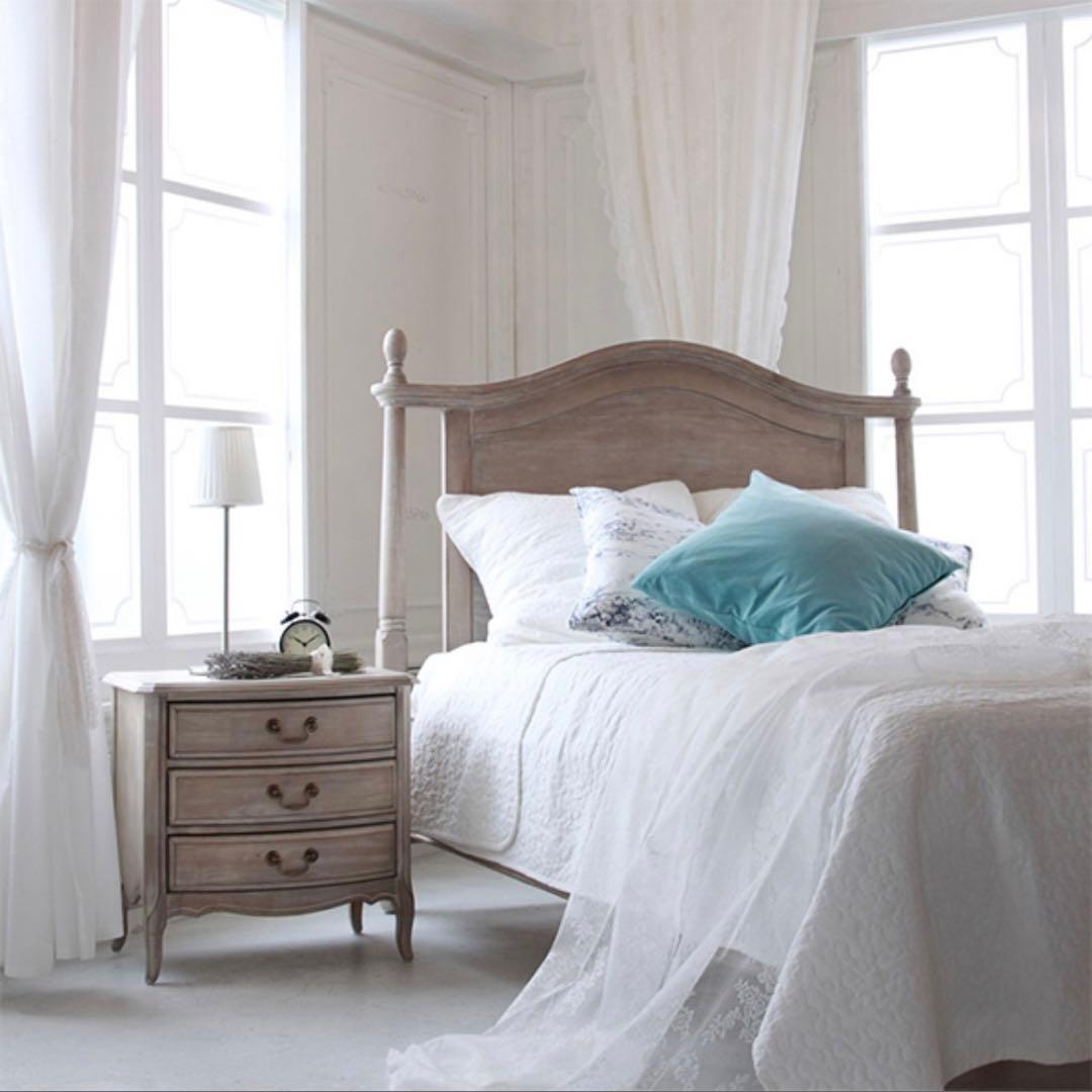 【送料込み】シャビーシック★アンティーク風★サイドテーブル★チェスト★白