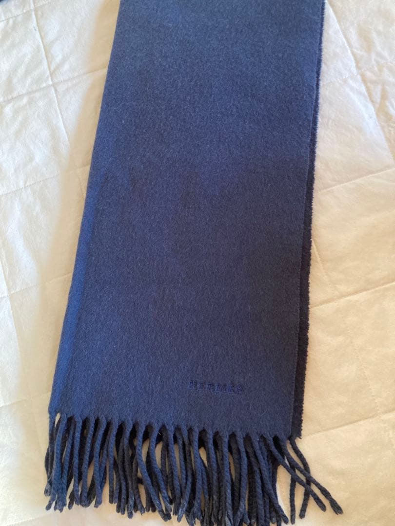 あすなら　HERMES ネイビーマフラー カシミア100