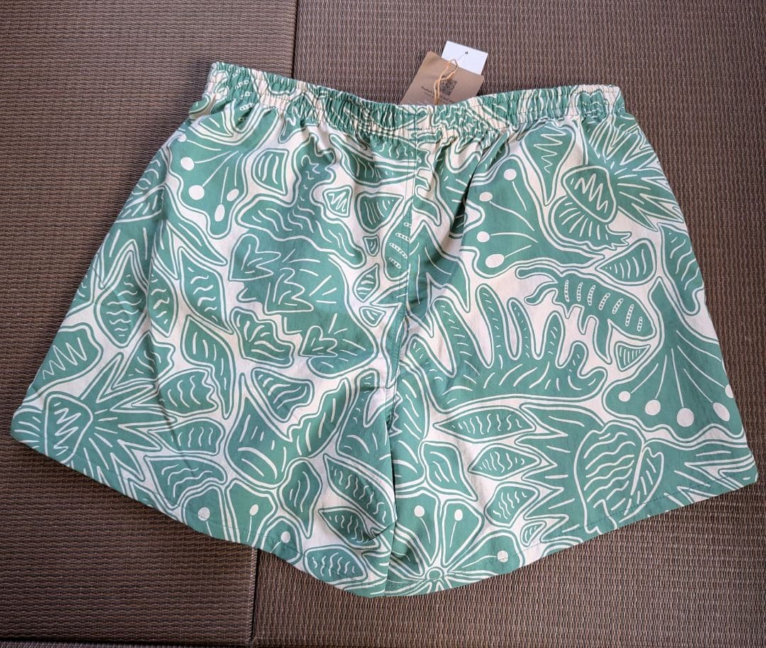 【未使用】パタゴニア バギーズショーツ レディース ショートパンツ　Sサイズ