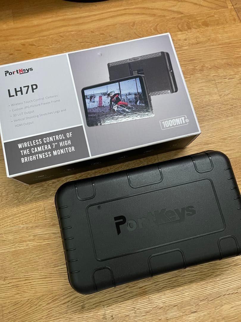 Portkeys LH7P FX3 Blackmagic SHINOBIモニター