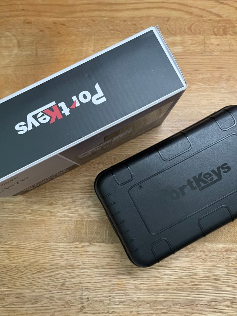 Portkeys LH7P FX3 Blackmagic SHINOBIモニター