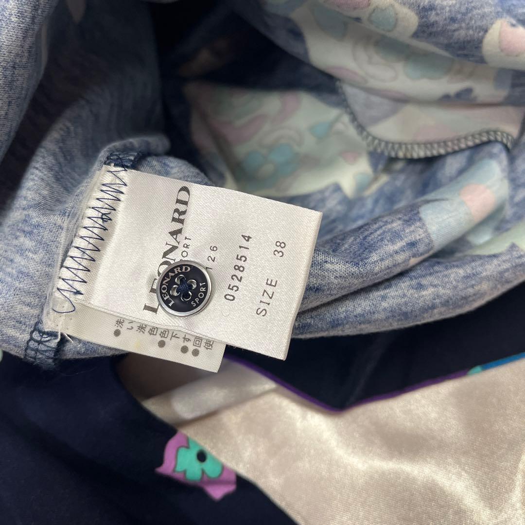 レオナール スポーツ　長袖トップス　38 紺色　猫に花柄　30%引きセール中