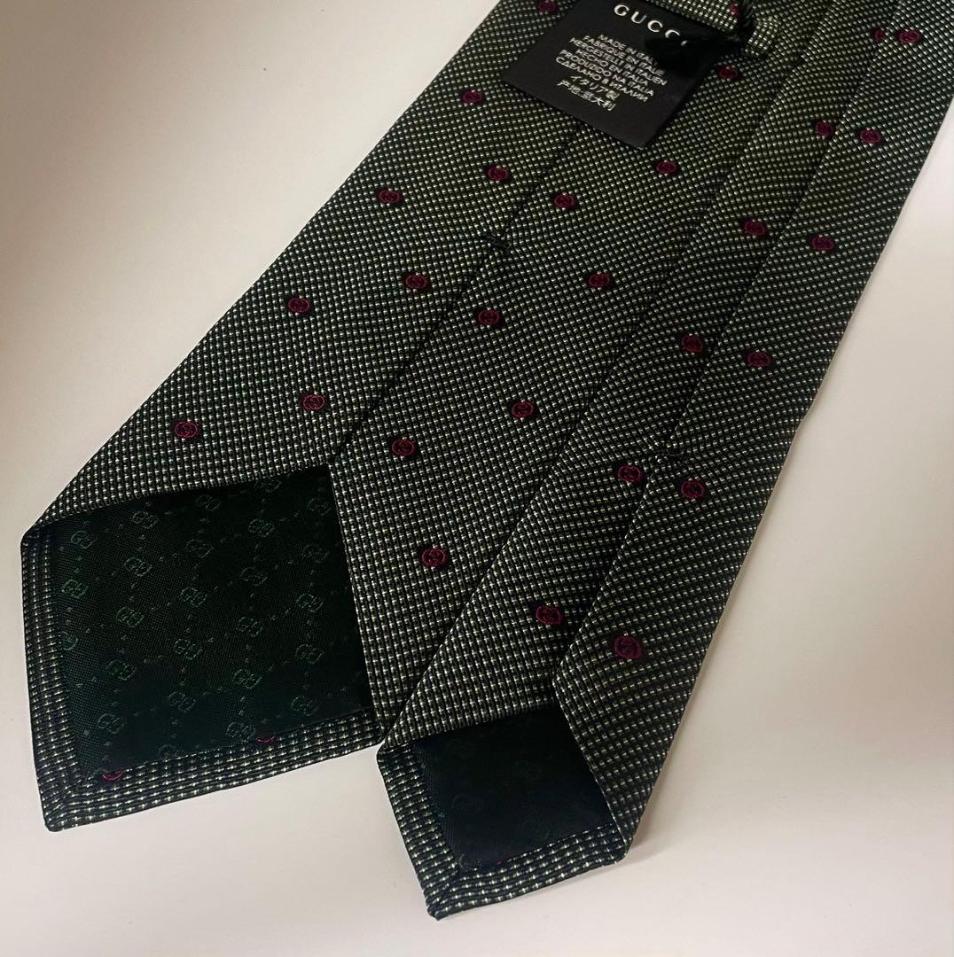 新品 グッチ ネクタイ ハイブランド GG 総柄 ダークグリーン マット 激レア