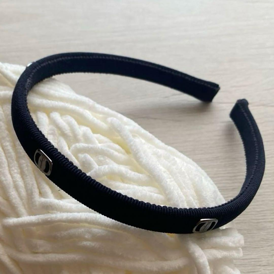 フェラガモ　美品　カチューシャ　シルバー金具3個【ヴィンテージ】