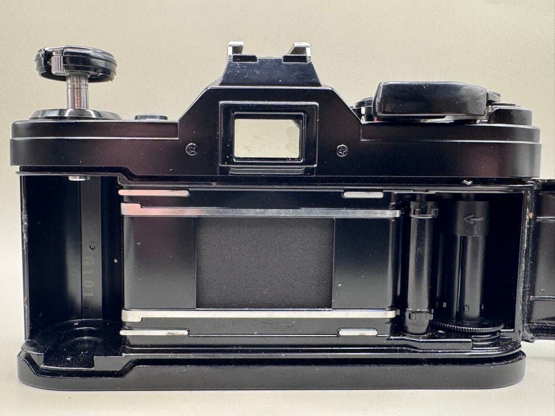 フィルムカメラ Canon AE-1 / New FD 50mm f1.8