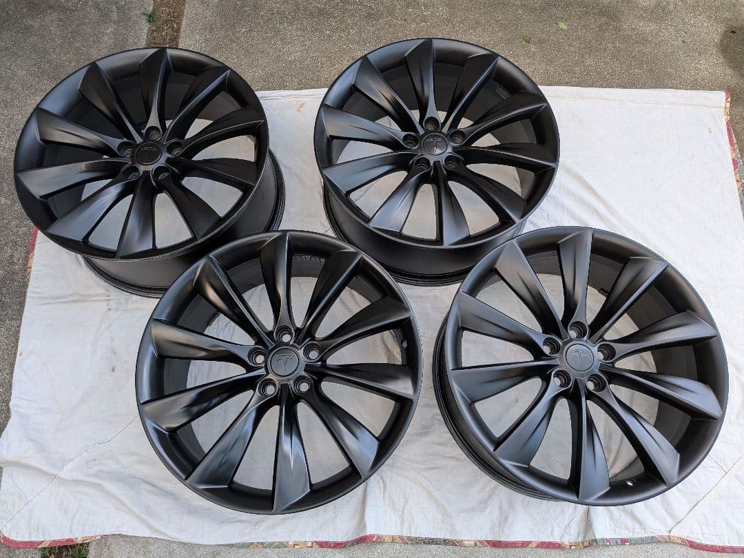 テスラモデルS　純正21インチホイール 美品